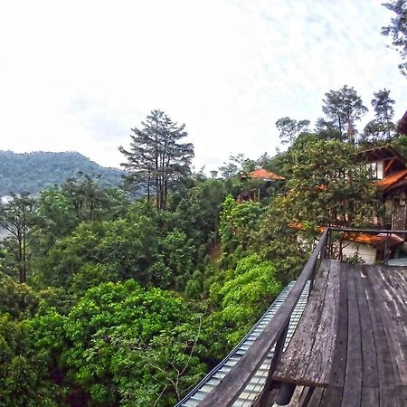 Langit Rimba Resort Seremban Extérieur photo